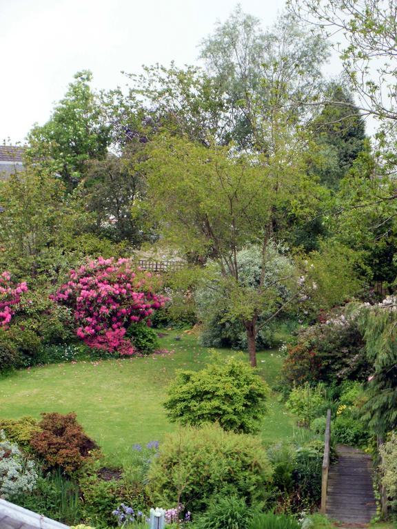 Hollyburn Bed And Breakfast Perth Exterior photo